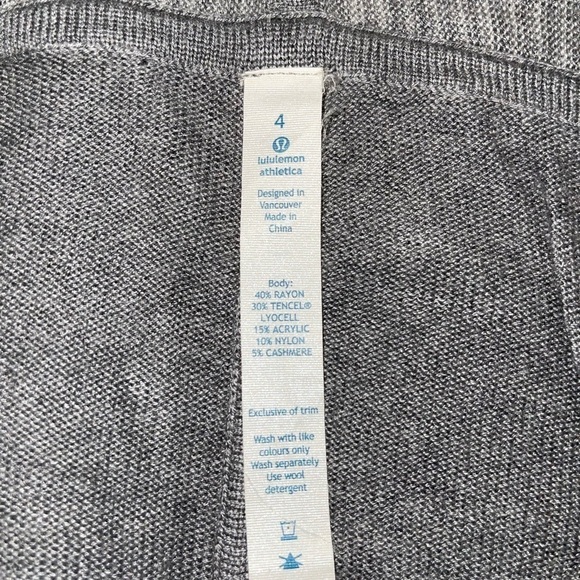 Lululemon Woman Sweater Size 4 - Picture 5 of 5